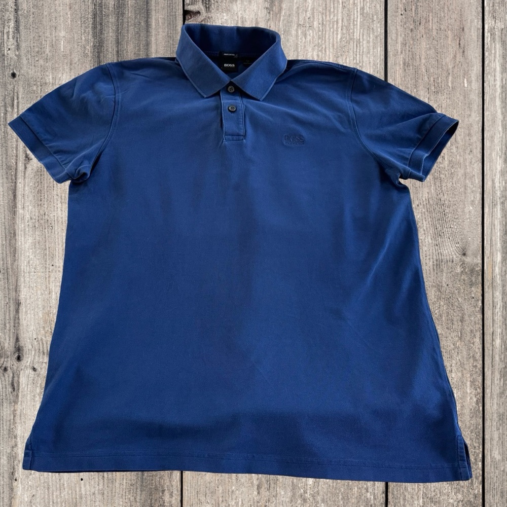 Hugo Boss / Men's Blue Polo Shirt / Size XL